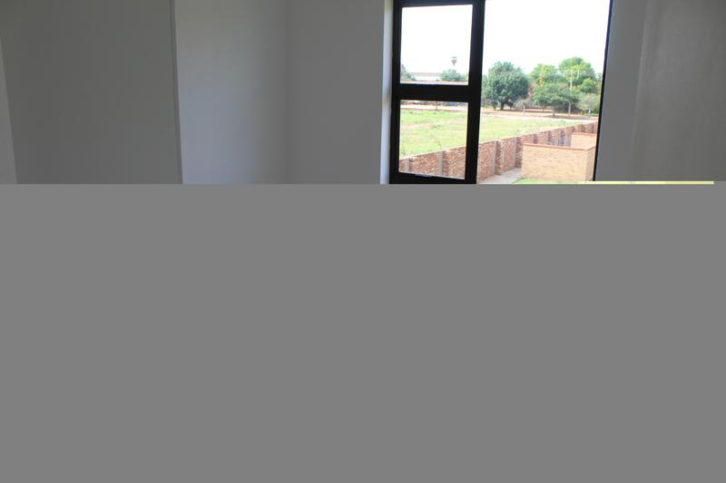 To Let 2 Bedroom Property for Rent in Klerksdorp North West
